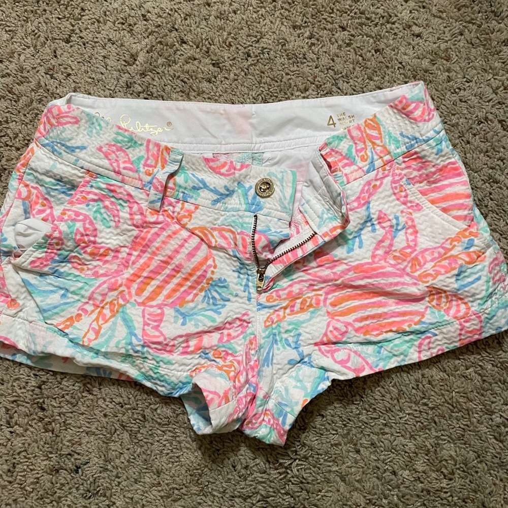 Lilly Pulitzer size 4 “the Walsh short”
